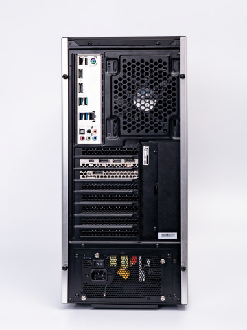背面のUSBポート